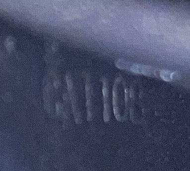 Louis Vuitton Zippy Vertical Damier Azur