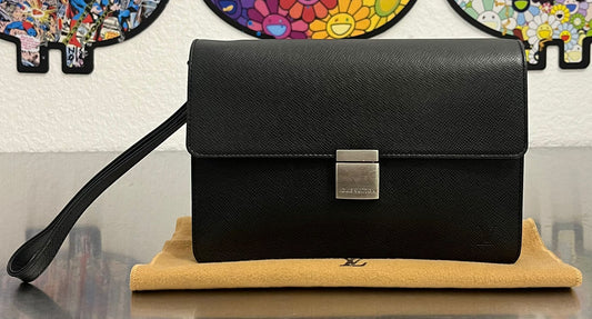 Louis Vuitton Selenga Taiga