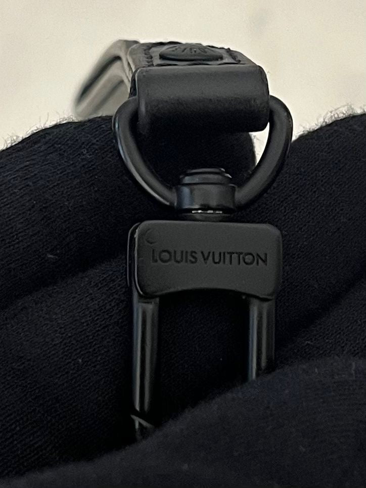 Louis Vuitton Pochette To-Go