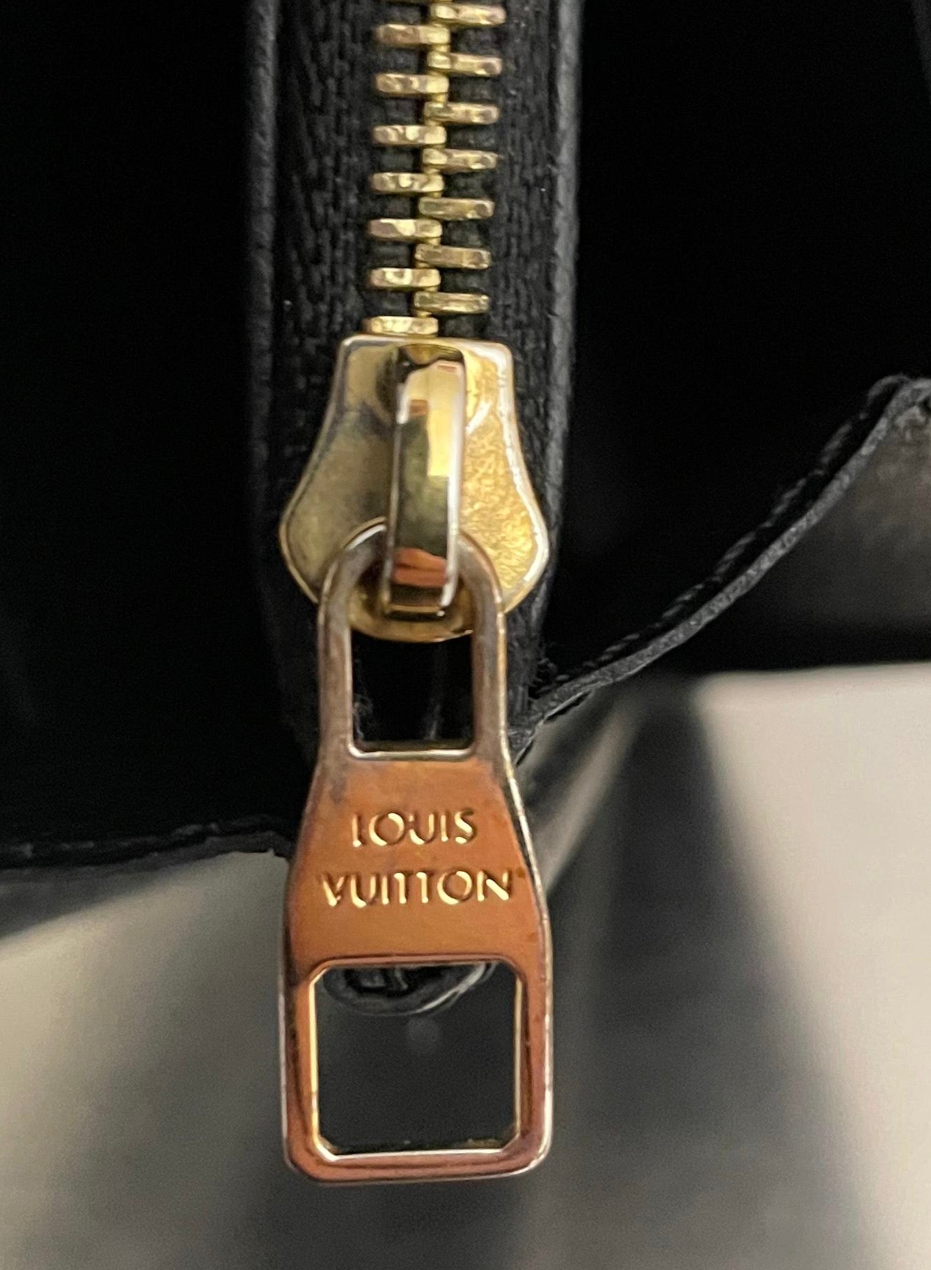 Louis Vuitton Sarah Monogram Empreinte Leder