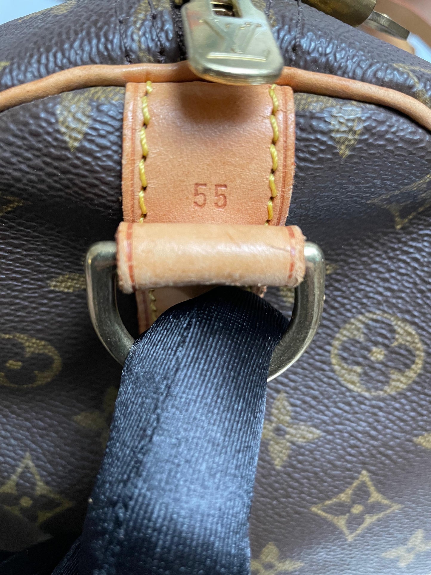 Louis Vuitton Keepall 55 Bandouliere