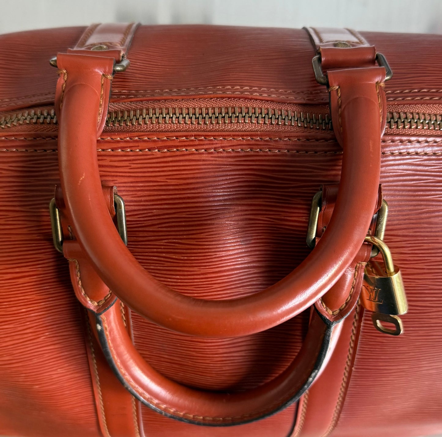 Louis Vuitton Keepall 45 Epi Leder