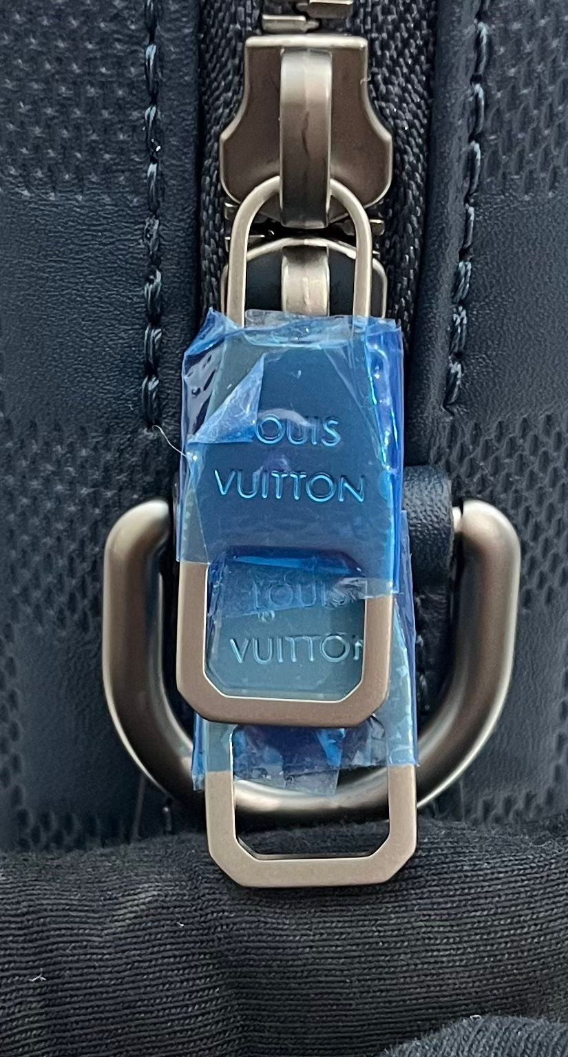 Louis Vuitton Porte Documents Jour Damier Infini Cosmos
