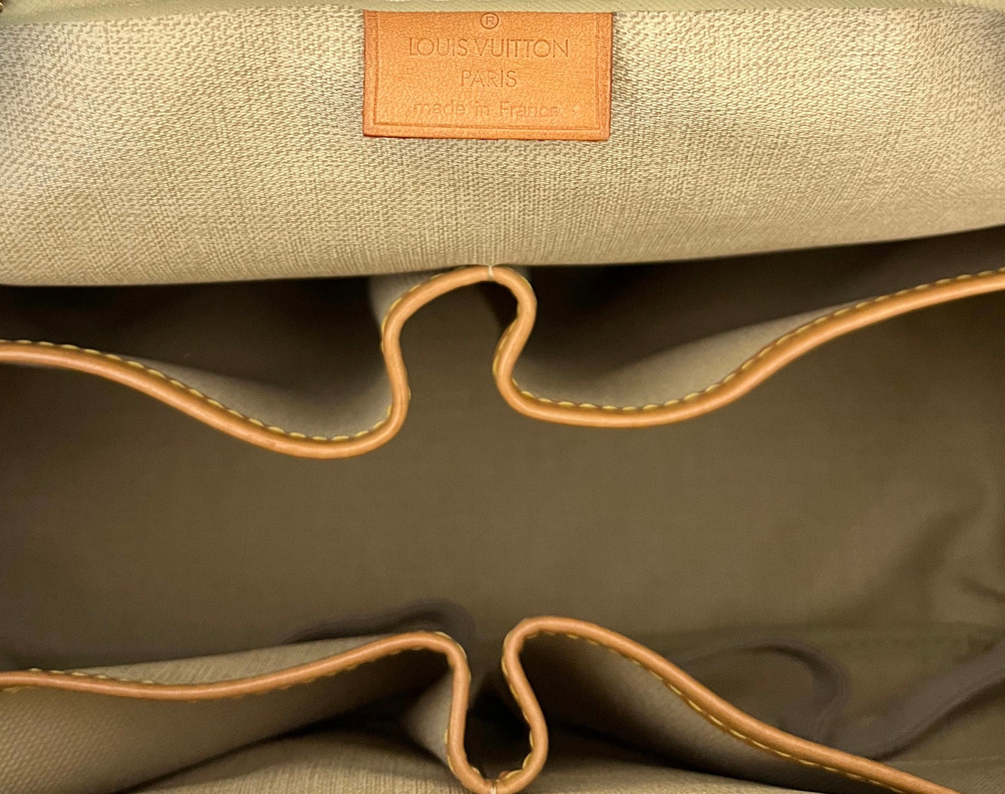 Louis Vuitton Deauville