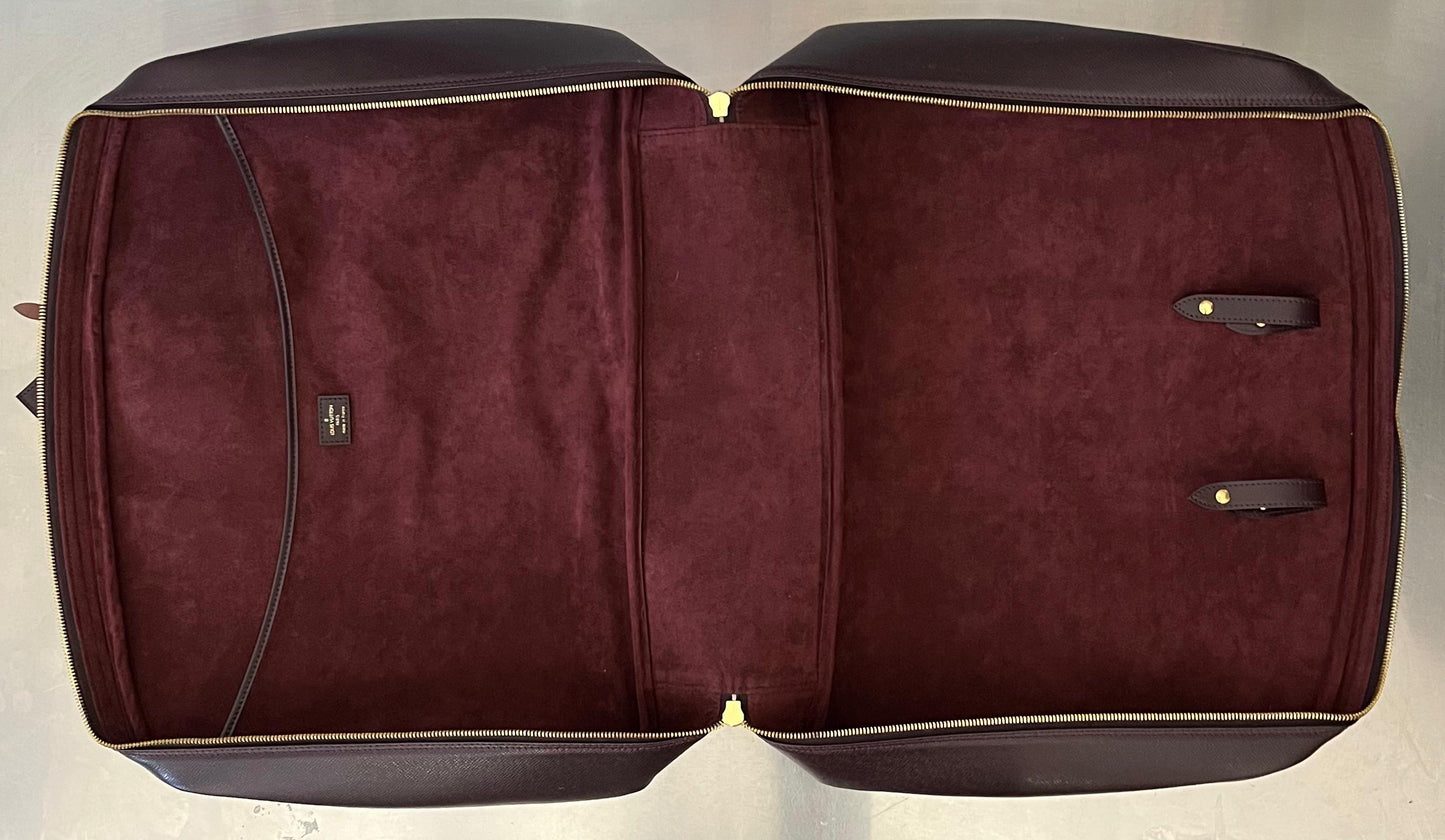 Louis Vuitton Helanga Taiga