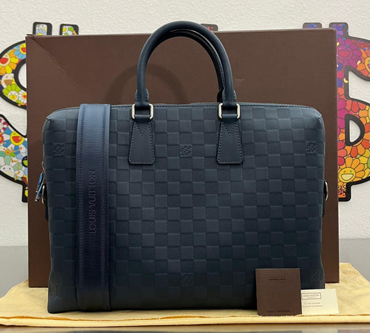 Louis Vuitton Porte Documents Jour Damier Infini Cosmos