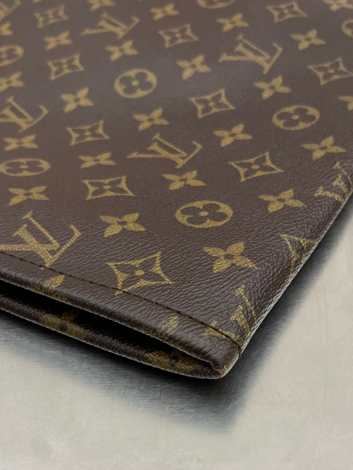 Louis Vuitton Posh Document Monogram GM (1987)