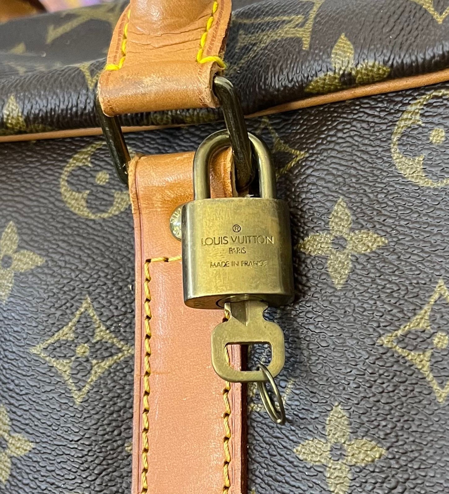 Louis Vuitton Sirius 55