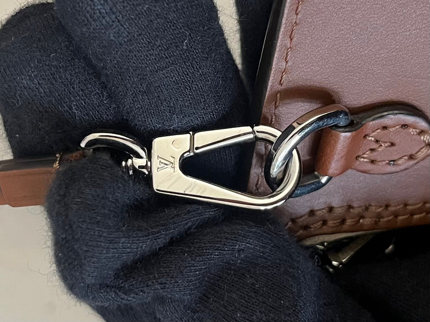 Louis Vuitton Hina PM