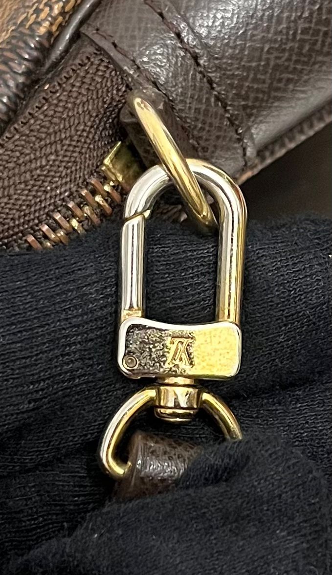 Louis Vuitton Trousse Make-up