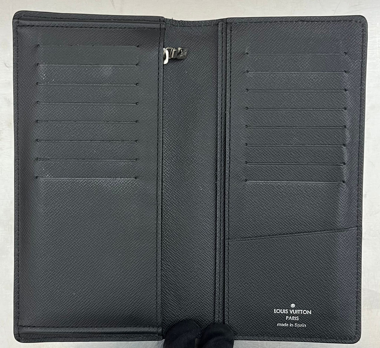 Louis Vuitton Brazza Epi