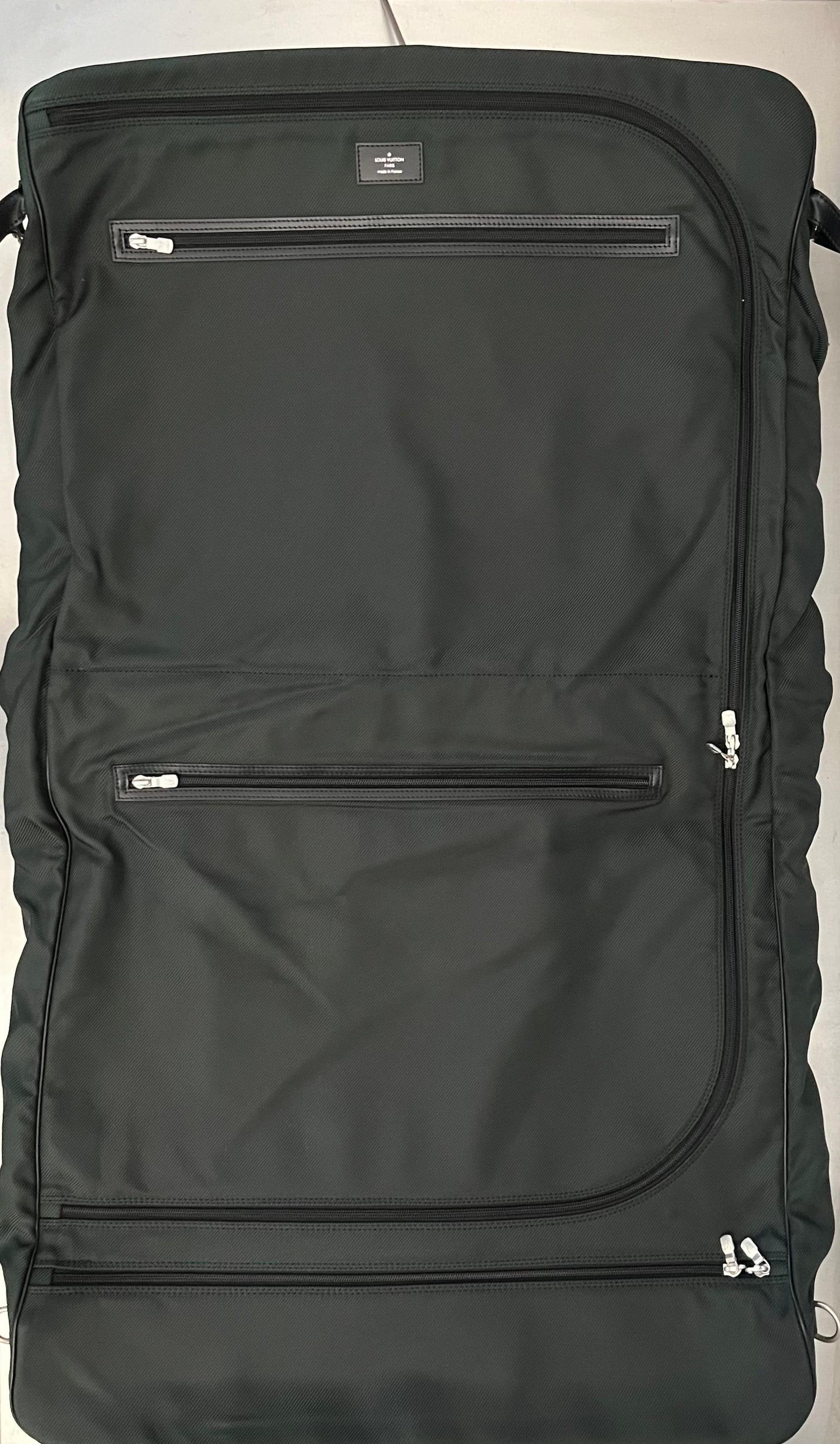 Louis Vuitton Cinq Cintre Kleidersack