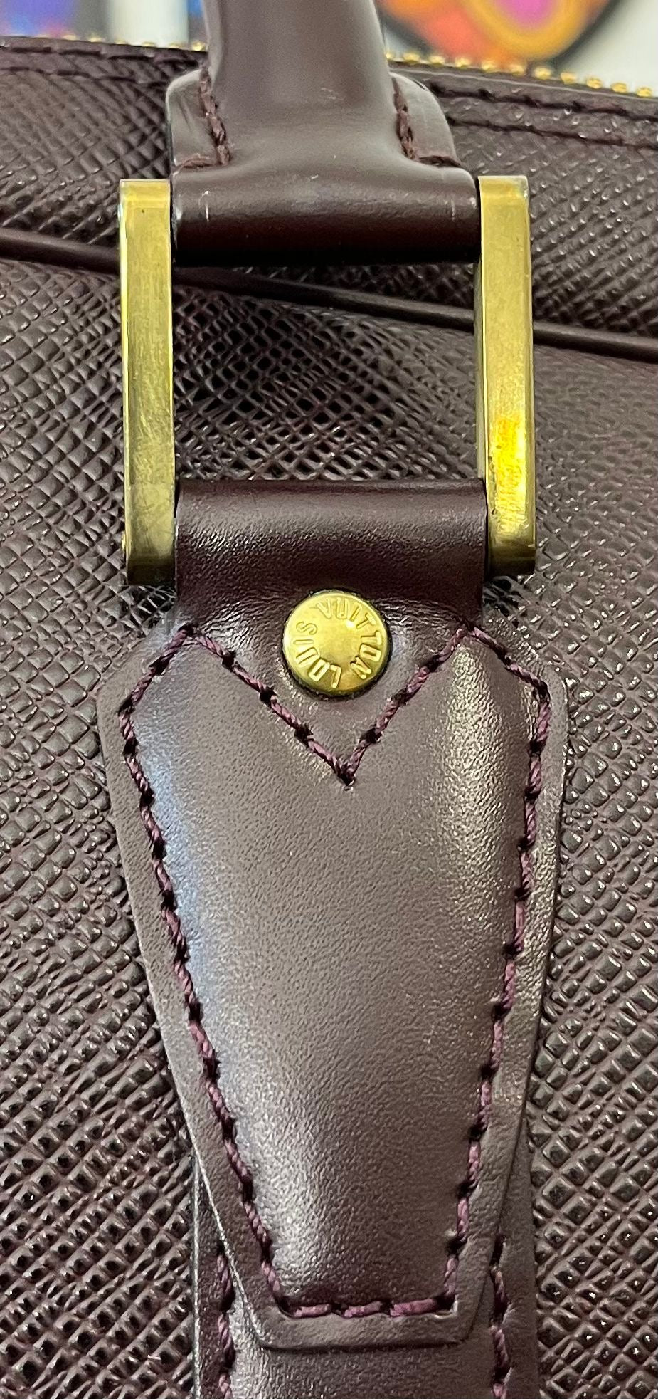 Louis Vuitton Helanga Taiga