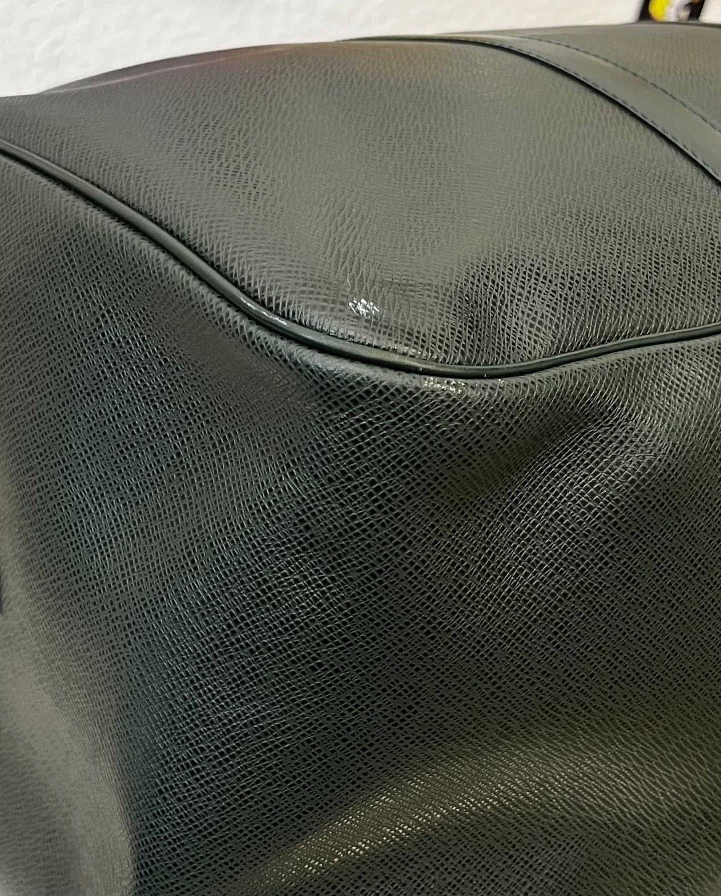 Louis Vuitton Kendall PM Taiga