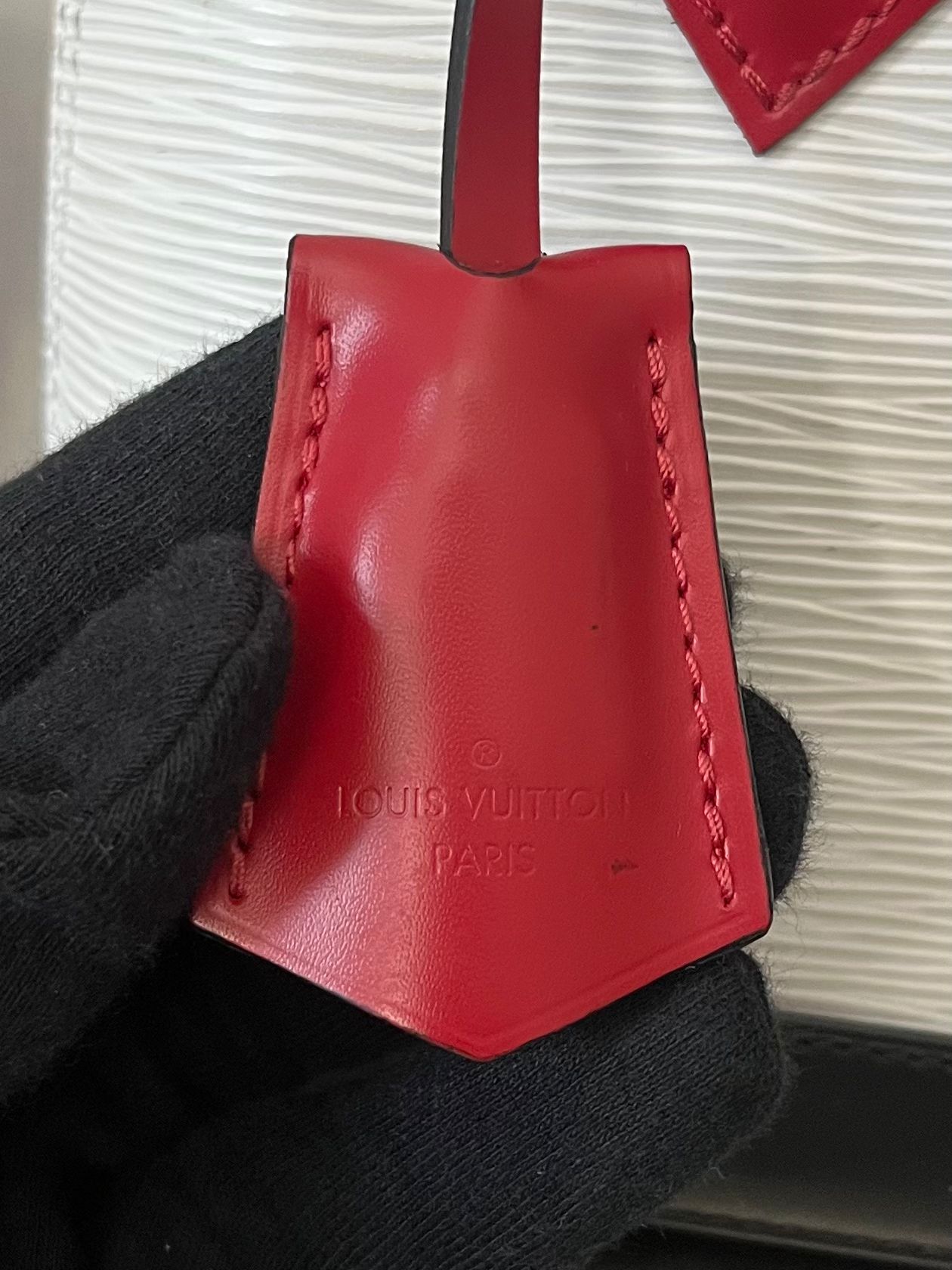 Louis Vuitton Alma BB Epi