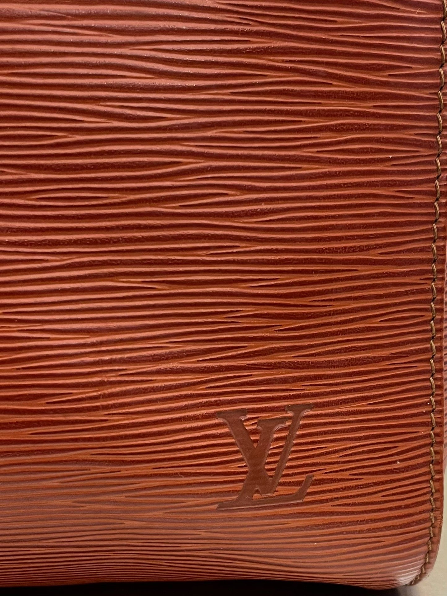 Louis Vuitton Keepall 55 Epi