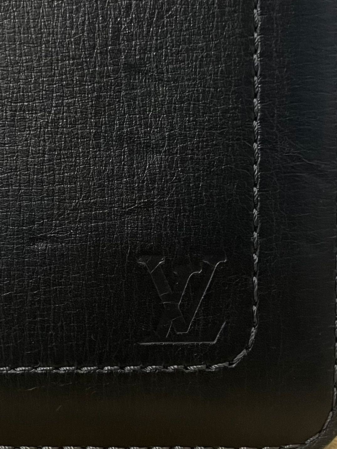 Louis Vuitton Zippy Organizer Utha