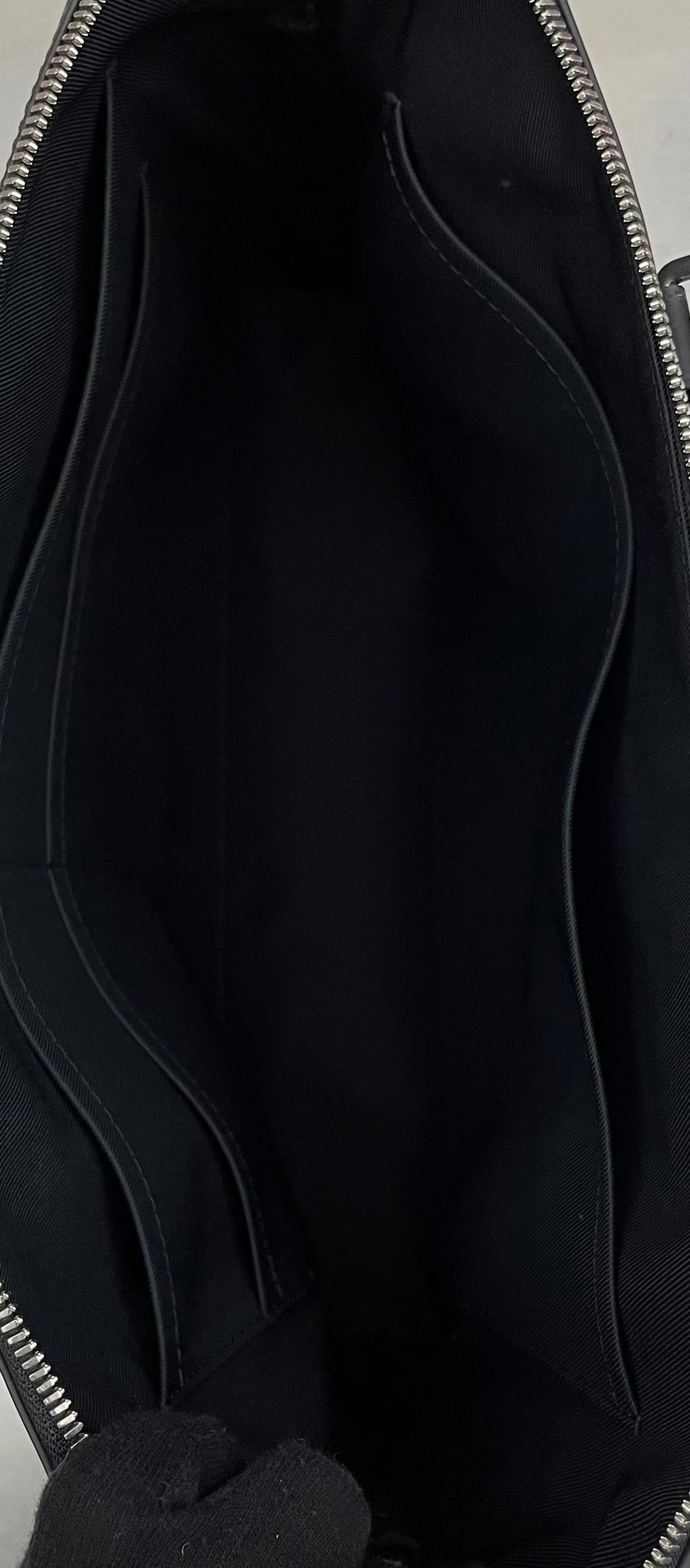 Louis Vuitton Porte Documents Jour