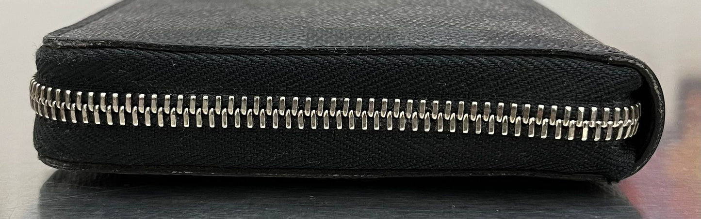 Louis Vuitton Zippy Organizer Damier