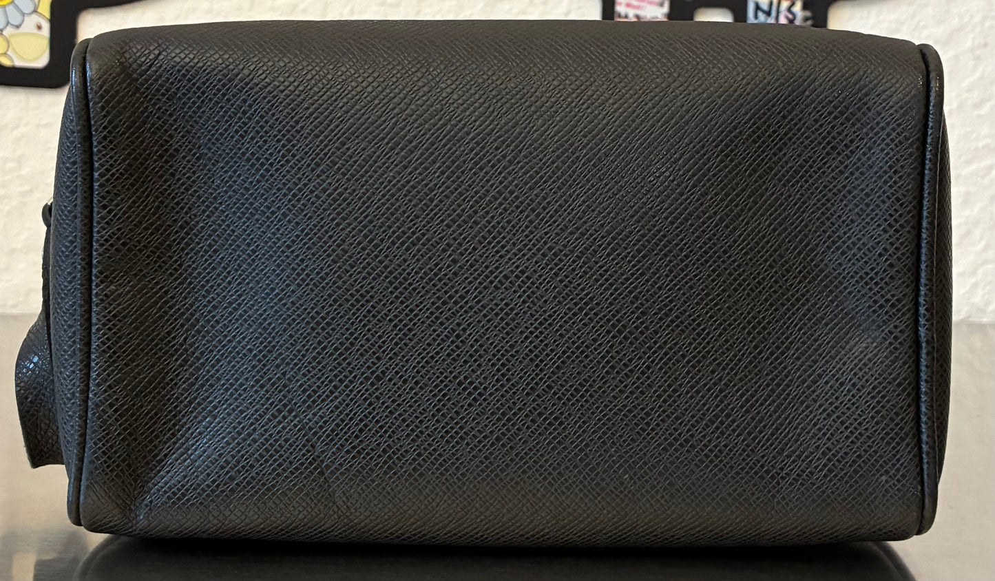 Louis Vuitton Trousse Ivan Taiga