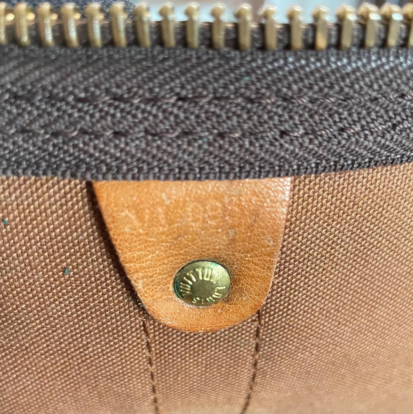 Louis Vuitton Keepall 50 Bandouliere