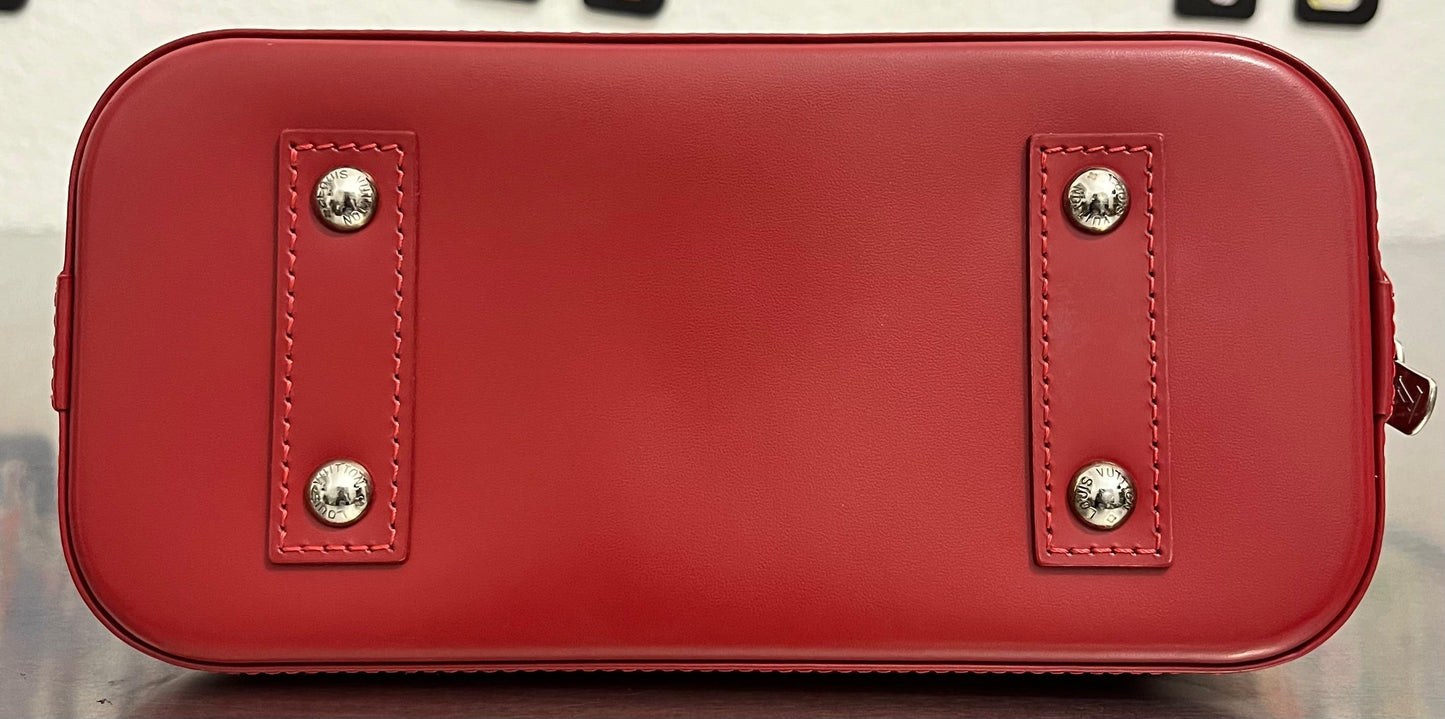 Louis Vuitton Alma BB Epi