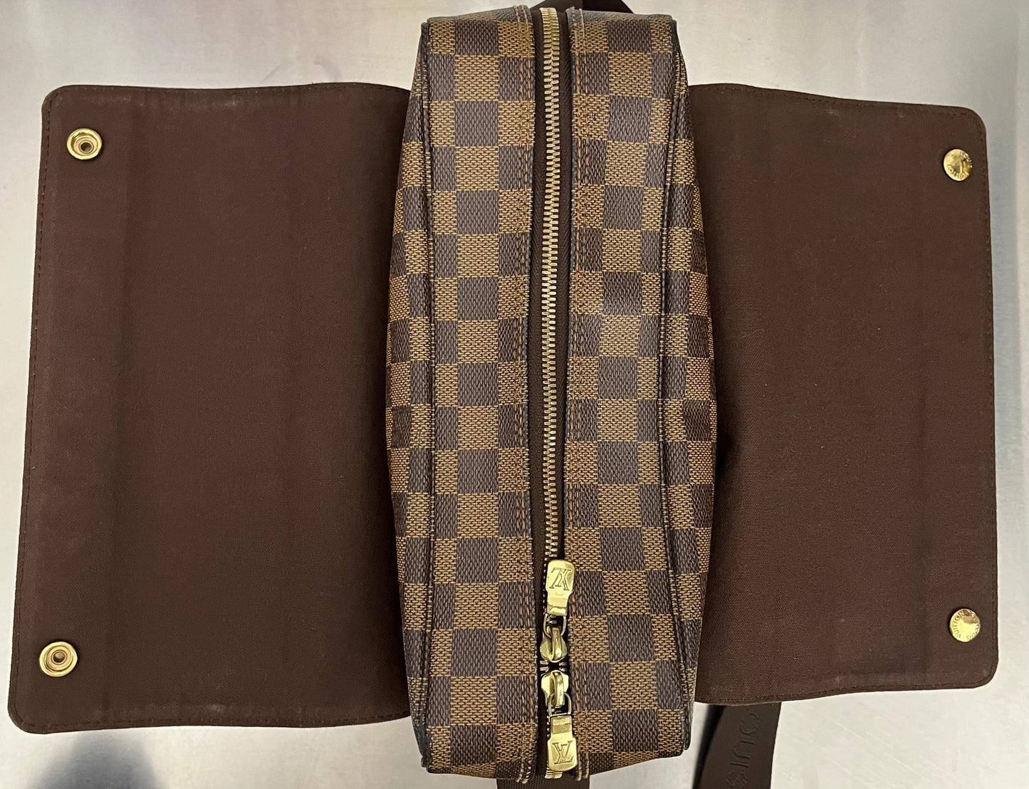 Louis Vuitton Naviglio Messenger