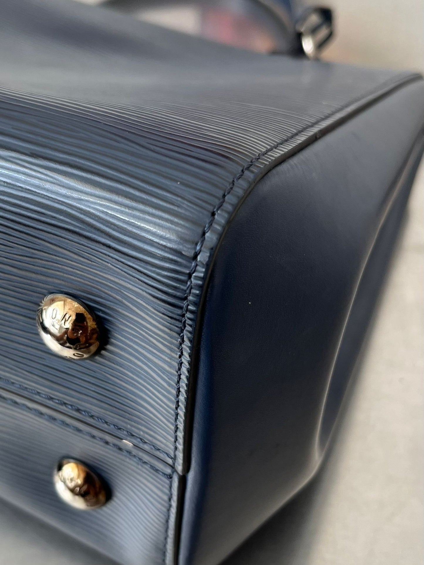 Louis Vuitton Cluny MM Epi