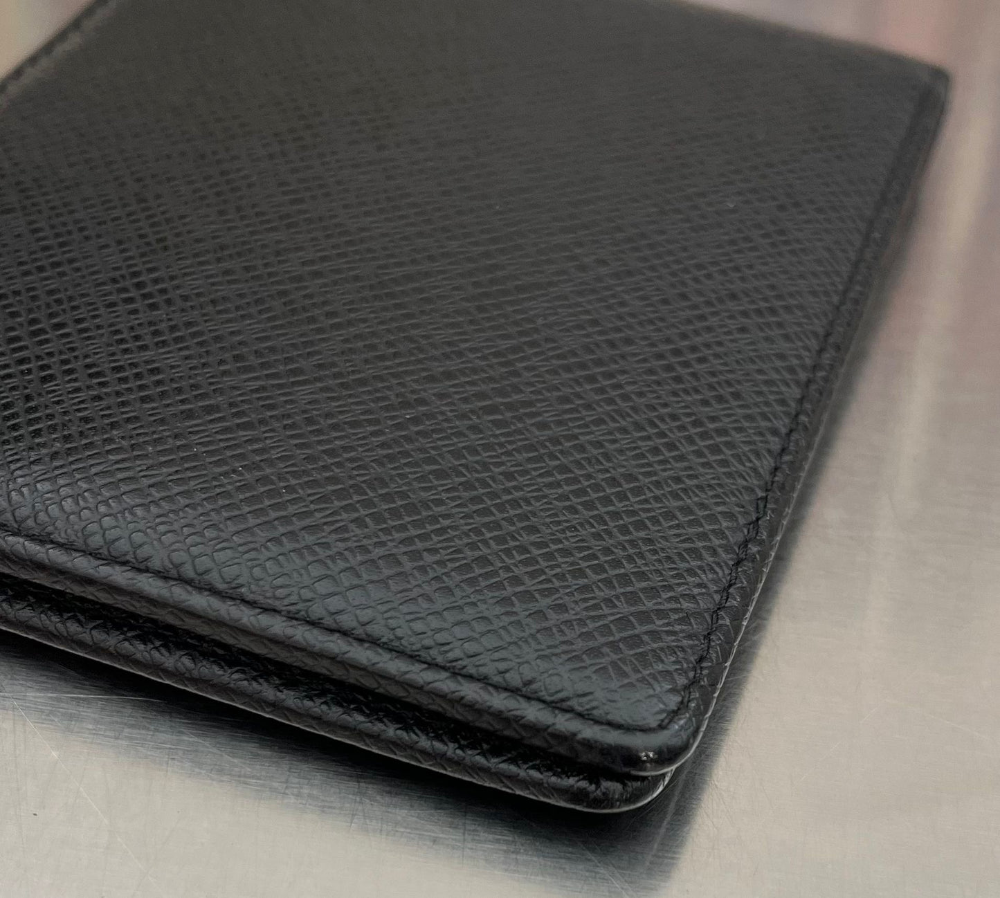 Louis Vuitton Wallet Taiga