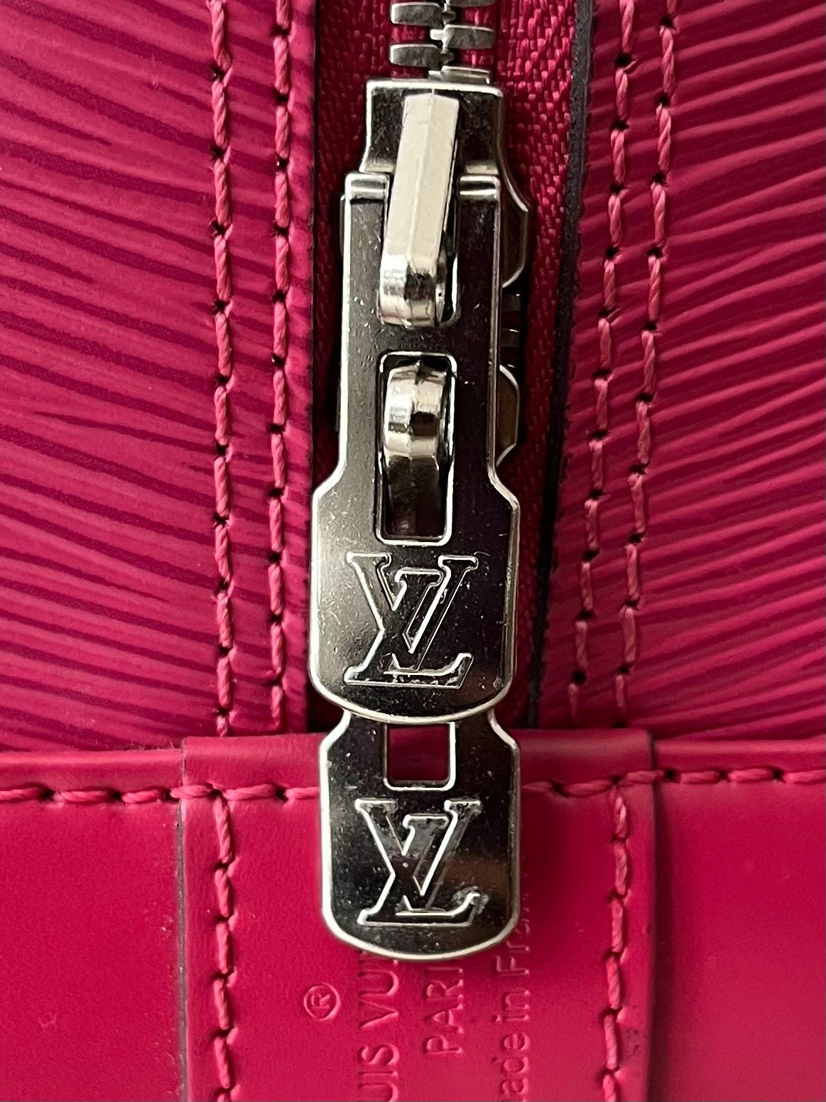 Louis Vuitton Alma PM Epi (Pink)
