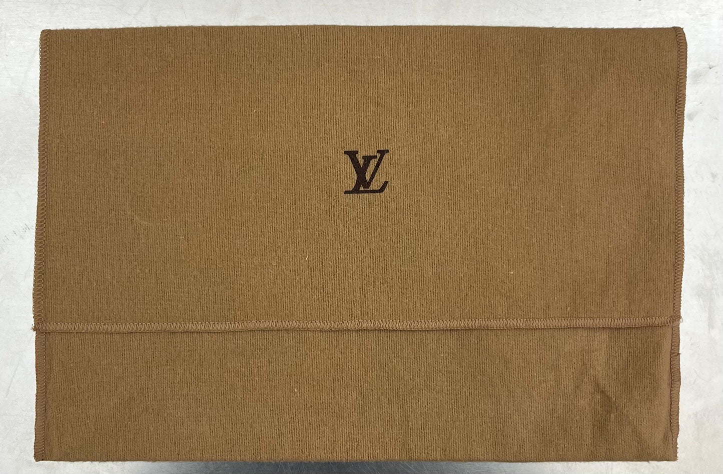 Louis Vuitton Lexington Pochette Vernis