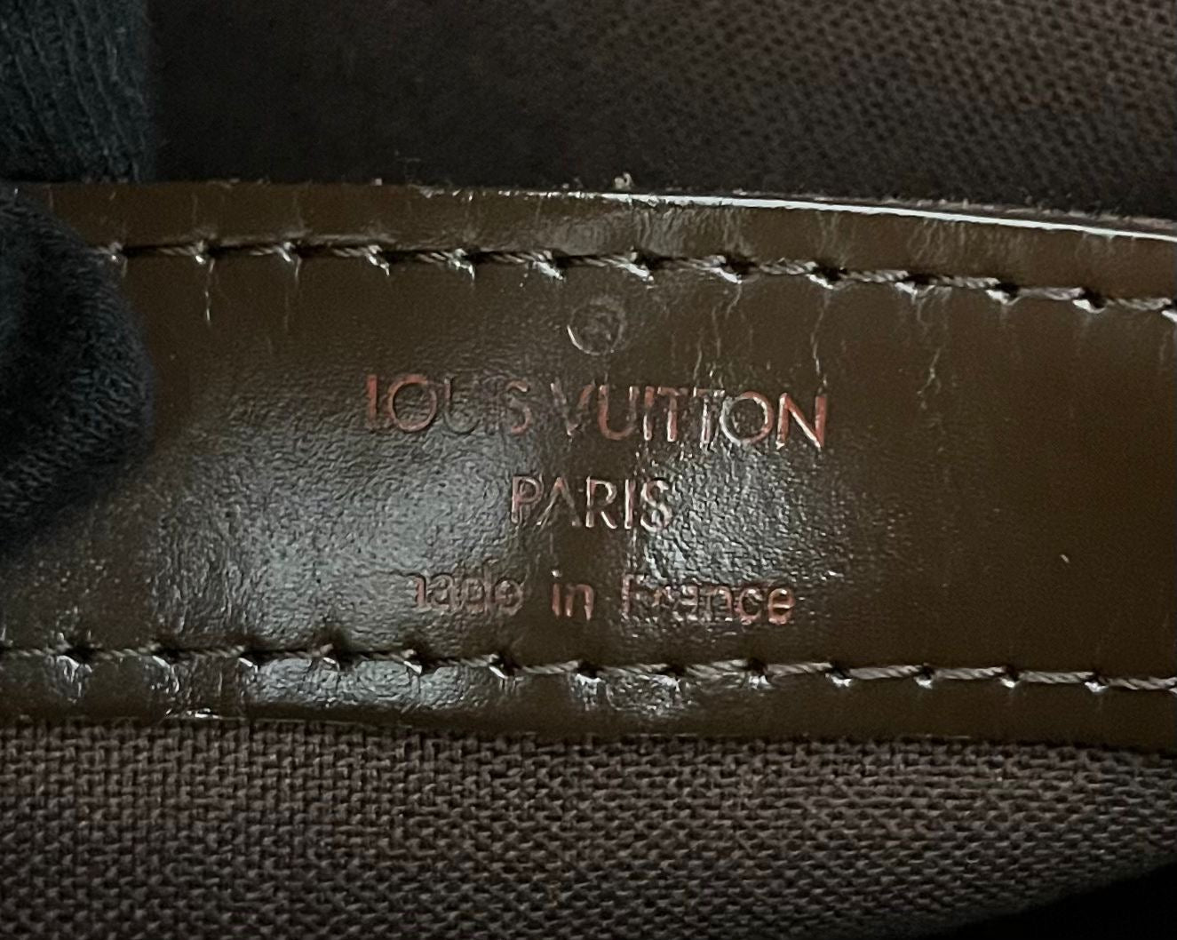 Louis Vuitton Naviglio Messenger