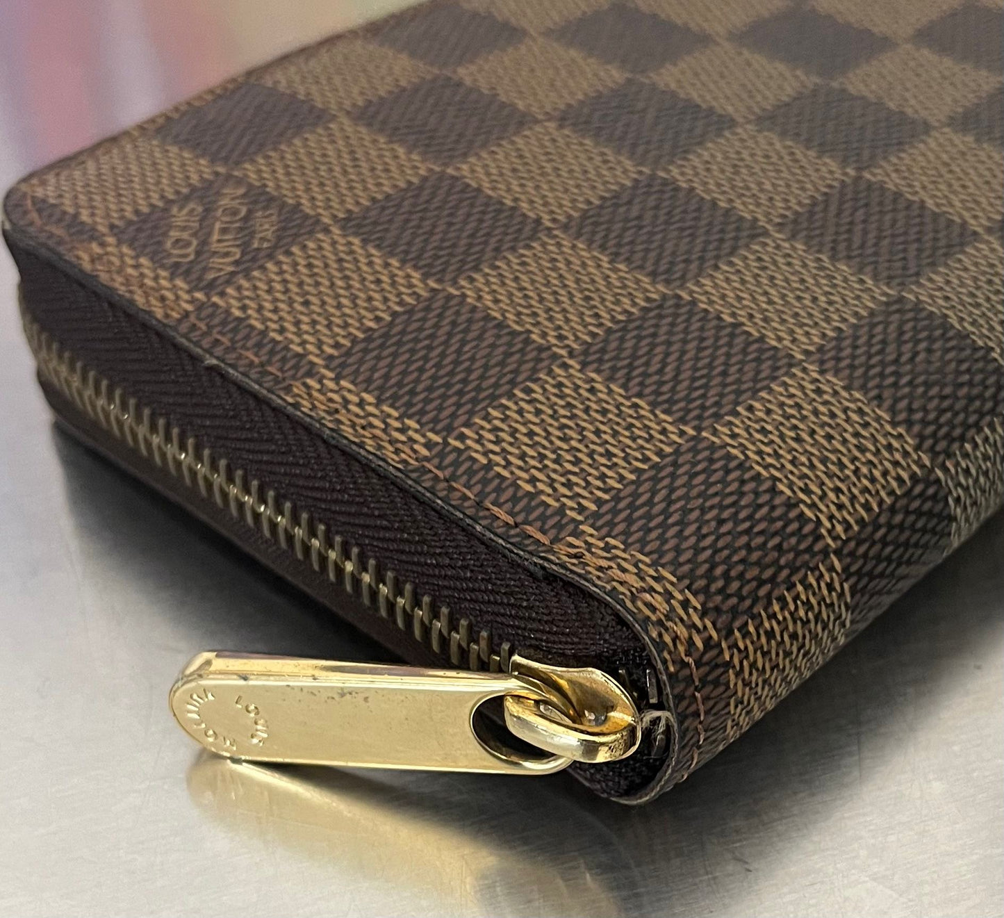 Louis Vuitton Zippy Damier