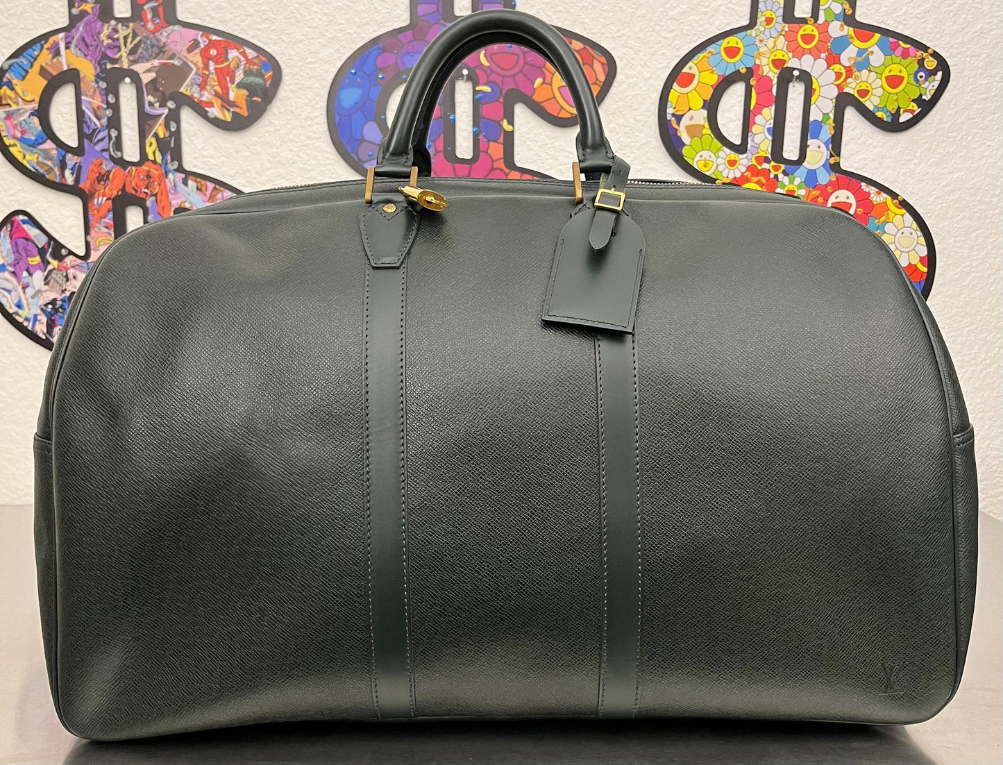 Louis Vuitton Kendall GM Taiga Leder