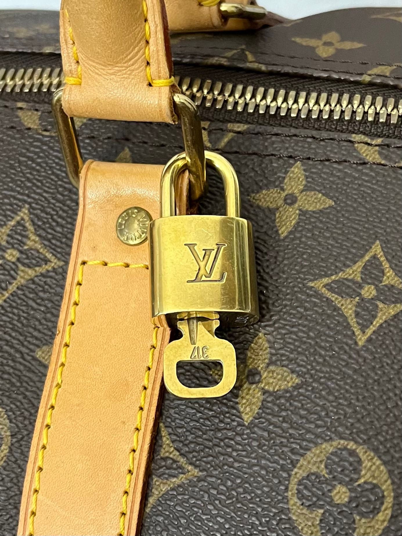 Louis Vuitton Keepall 55