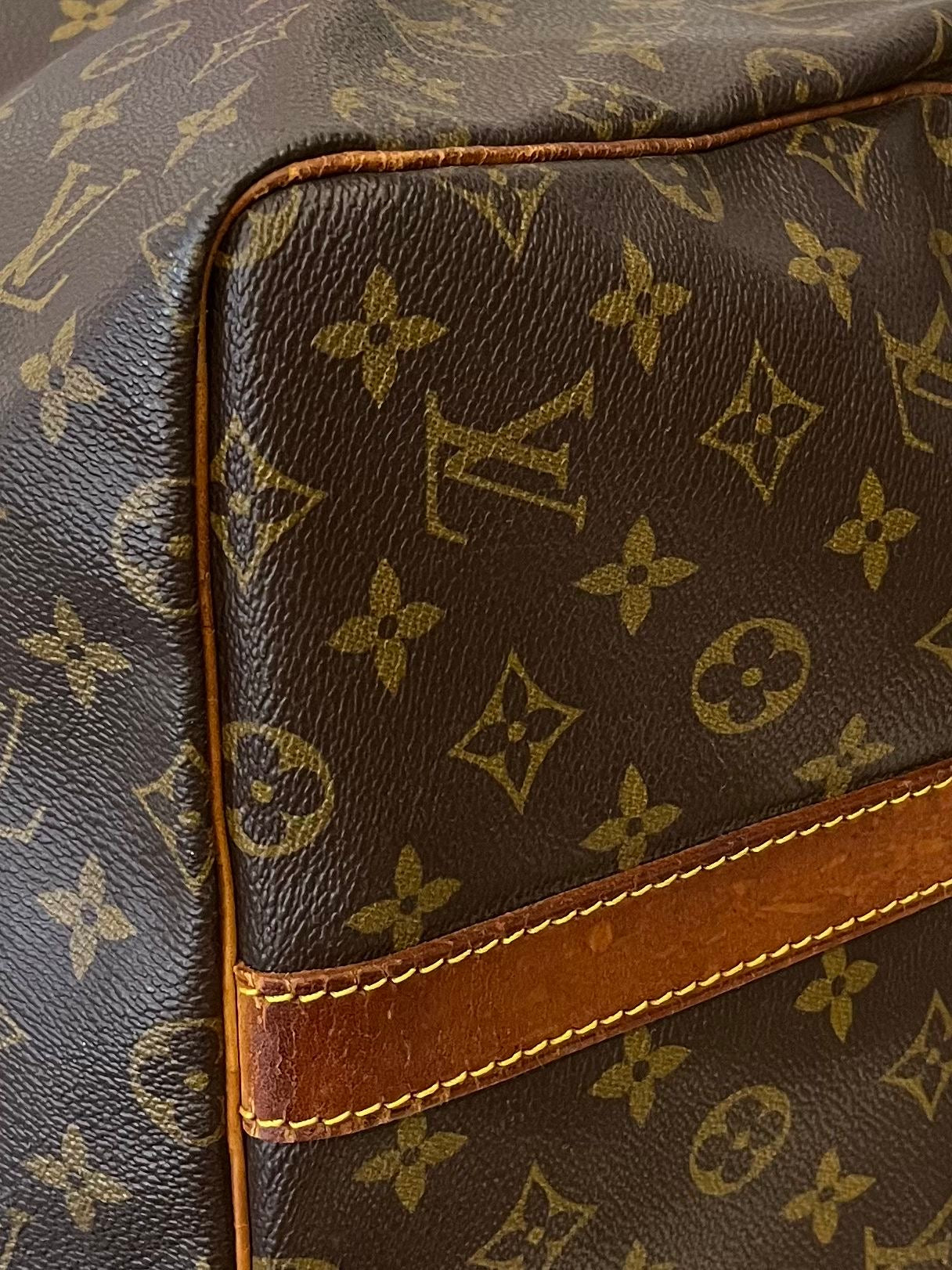 Louis Vuitton Keepall 55 Bandouliere