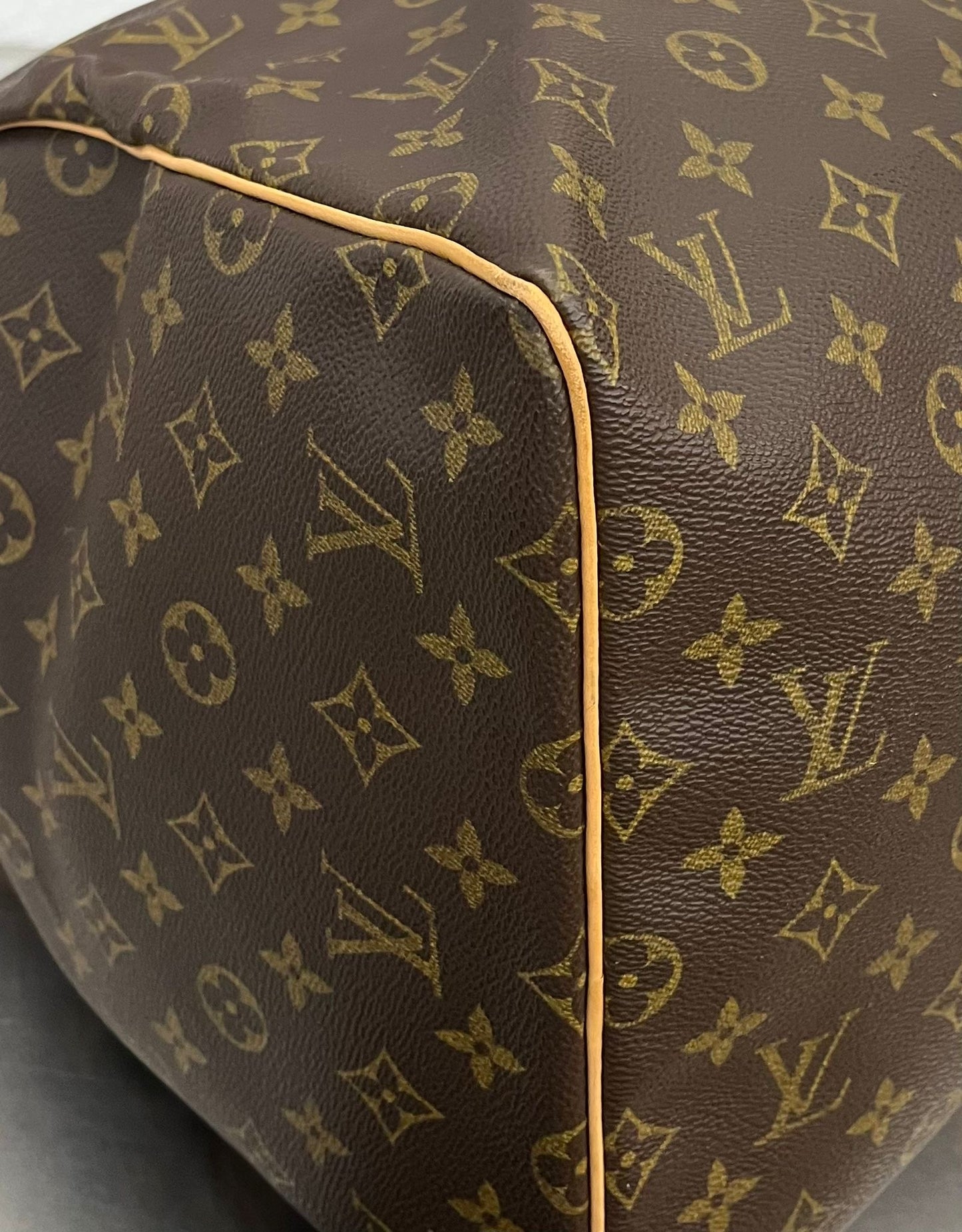 Louis Vuitton Keepall 55