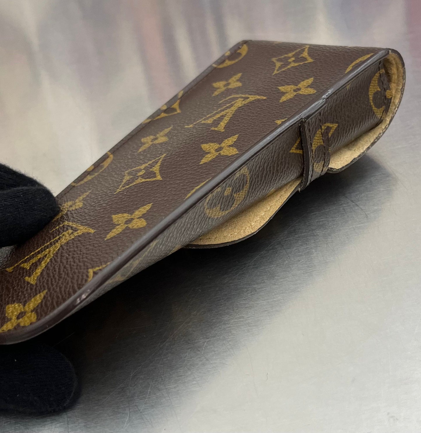 Louis Vuitton Brillenetui