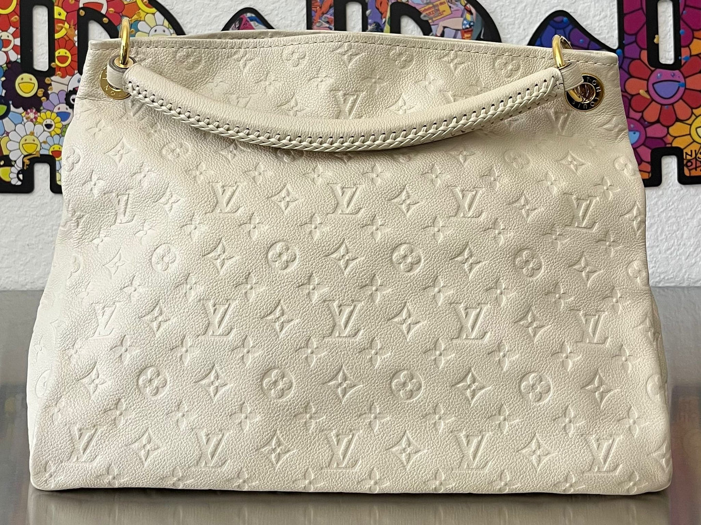 Louis Vuitton Artsy MM