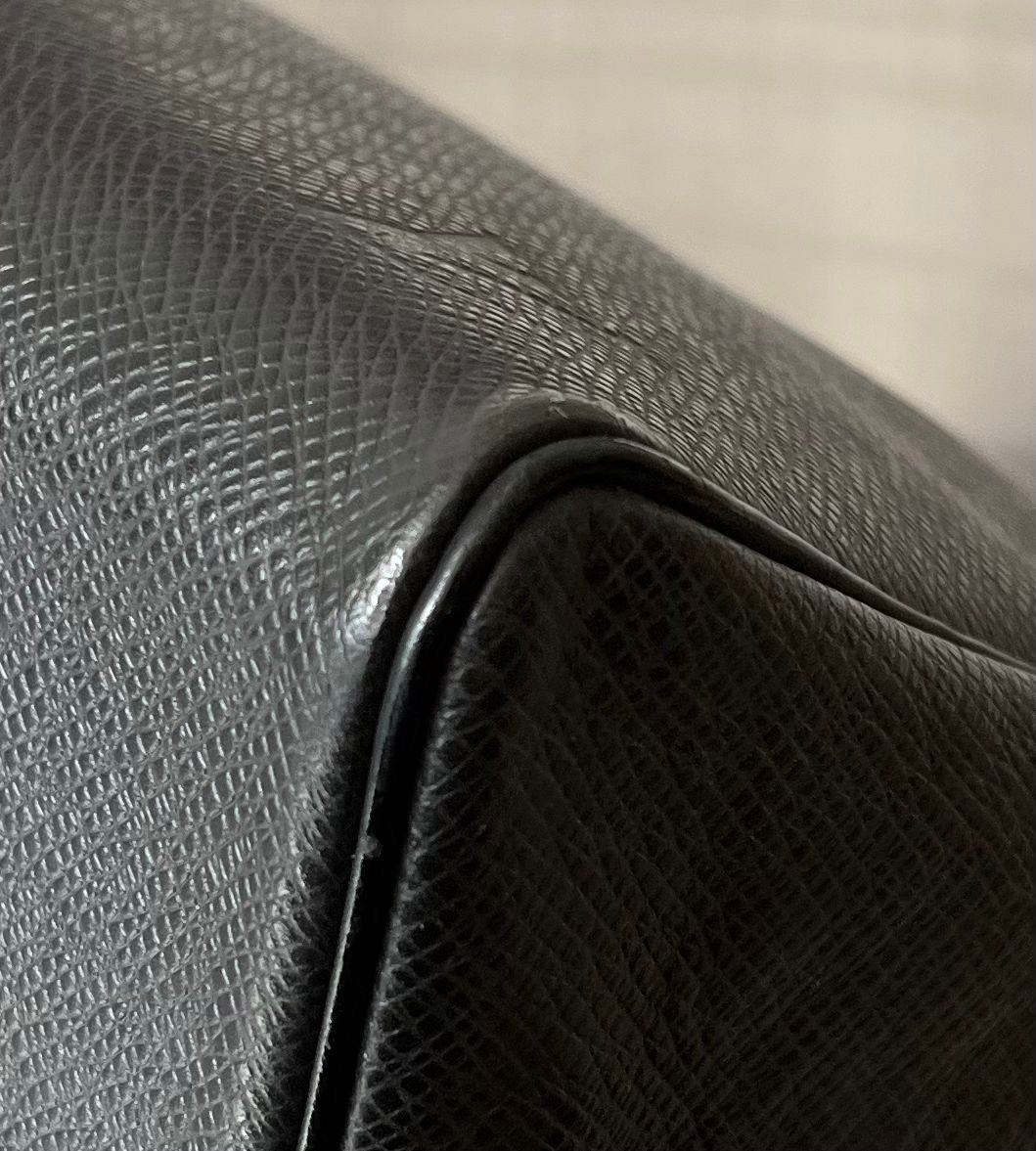 Louis Vuitton Trousse Toilette Taiga