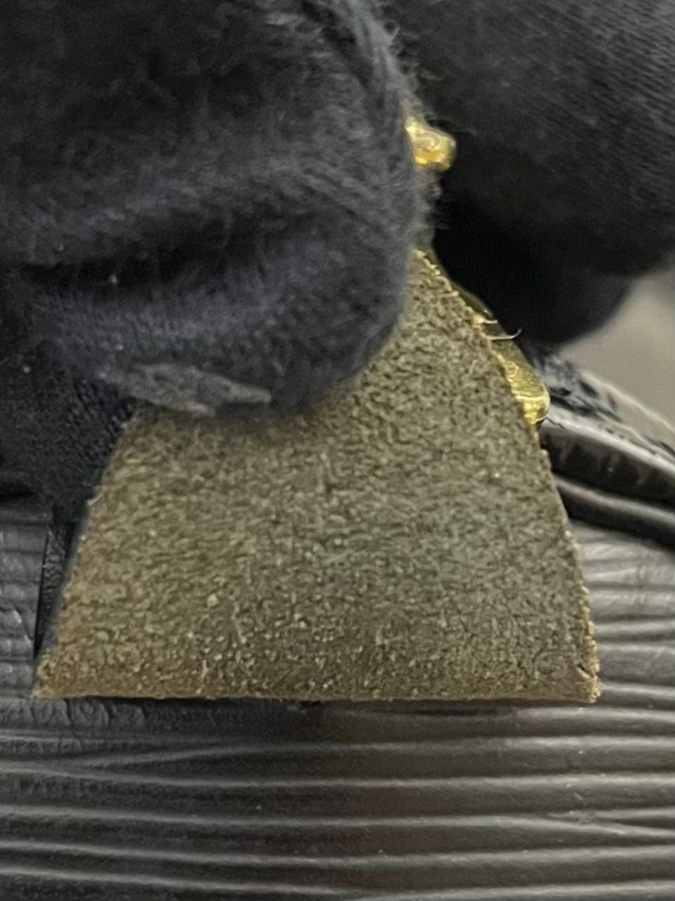 Louis Vuitton Keepall 45 Epi