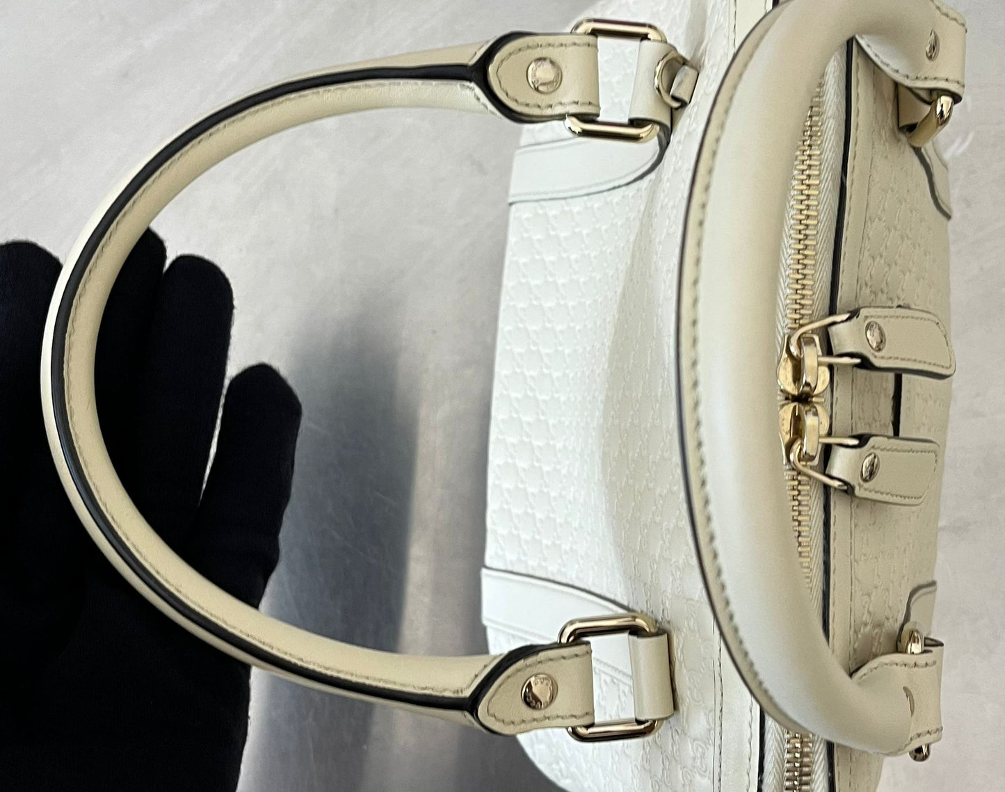 Gucci Micro Guccissima