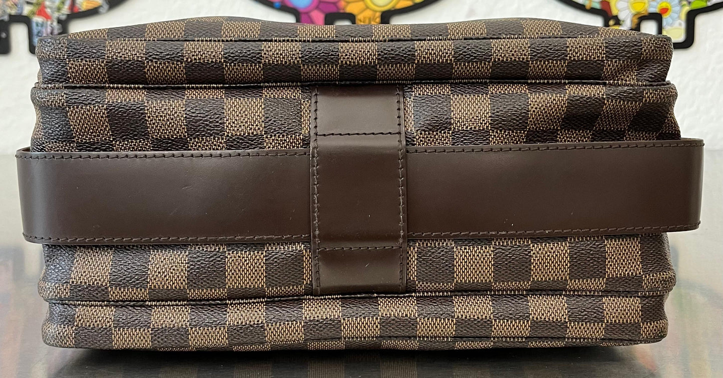 Louis Vuitton Naviglio Messenger