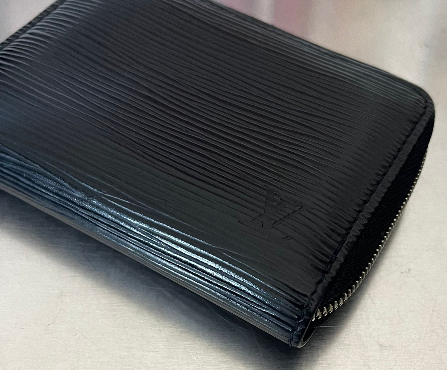 Louis Vuitton Zippy Coin Epi