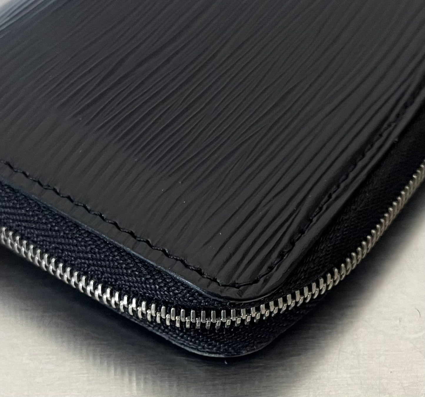 Louis Vuitton Zippy Coin Epi