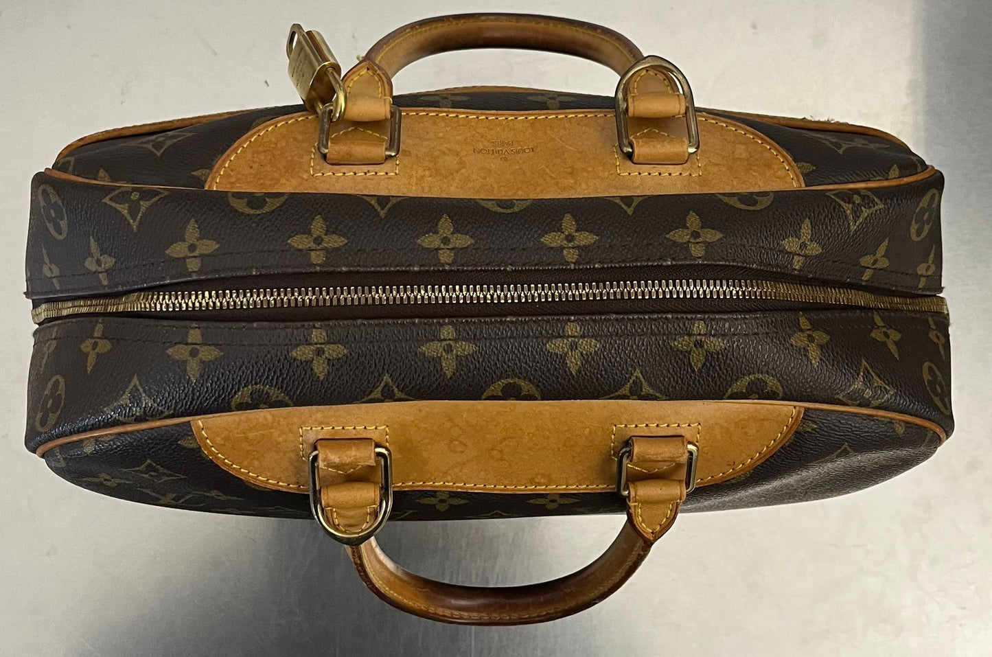 Louis Vuitton Deauville