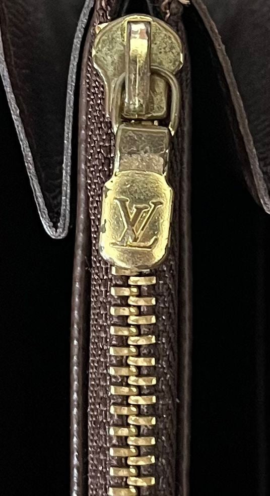 Louis Vuitton Zippy Organizer Damier