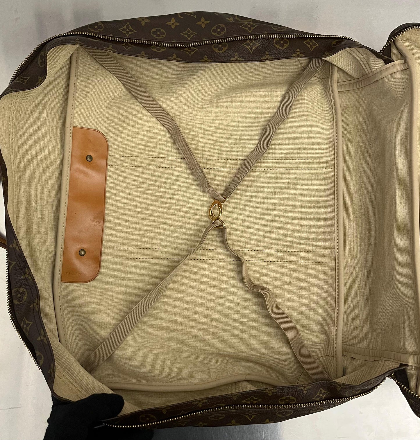 Louis Vuitton Sirius 50