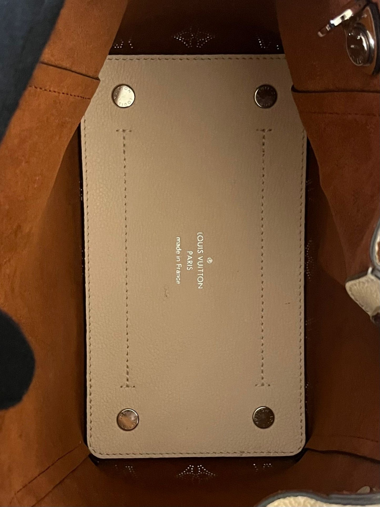 Louis Vuitton Hina PM