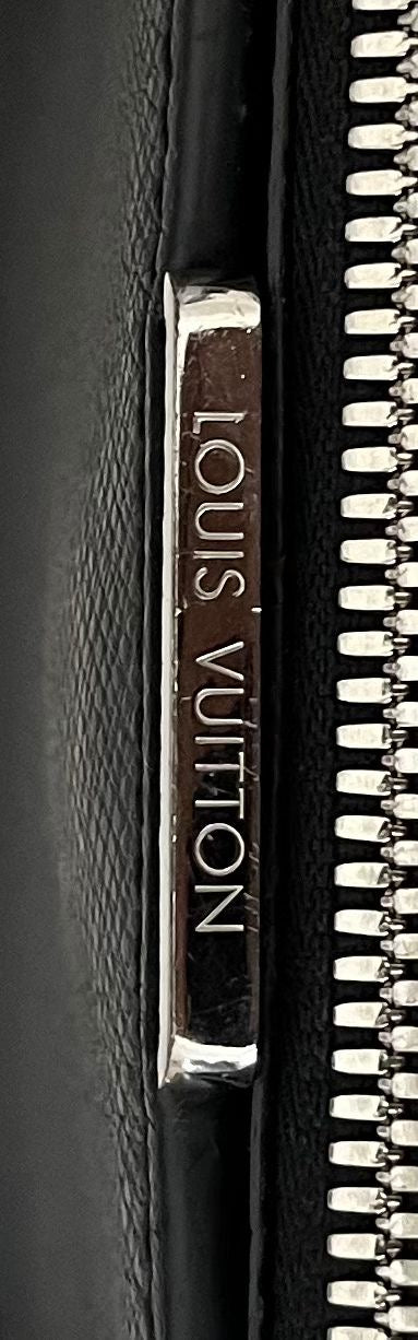 Louis Vuitton Anton
